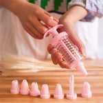 8 Pcs Cake Decorating Kit - Perfect for Kids \ Beginners